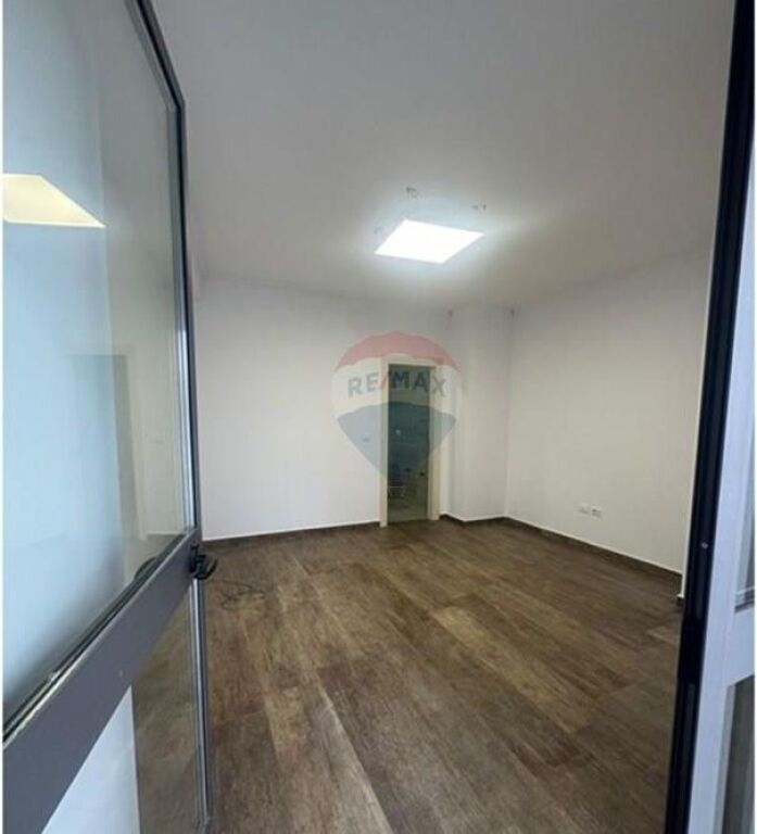 Apartament - Për Qira - Selvia, Tiranë