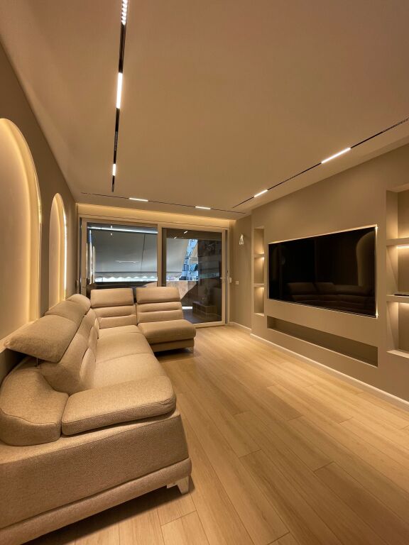 SUPER Apartament 2+1+2 Në Shitje! 📍 Ish-Ekspozita