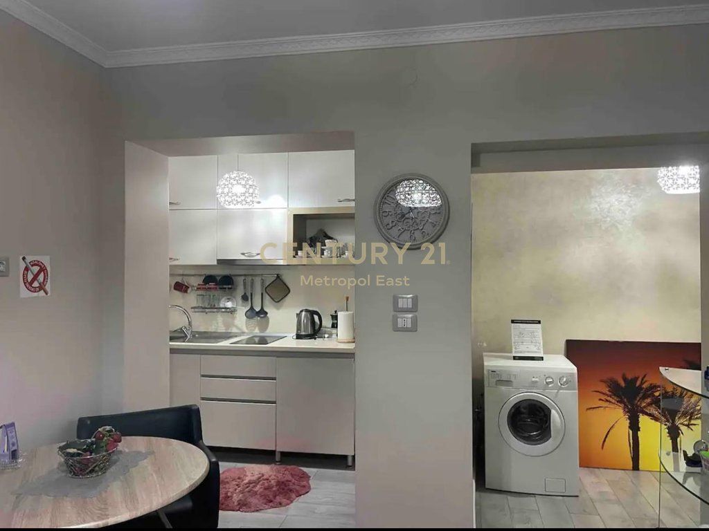 Appartamento 1+1 in affitto nel cuore di Tirana – Myslym Shyri