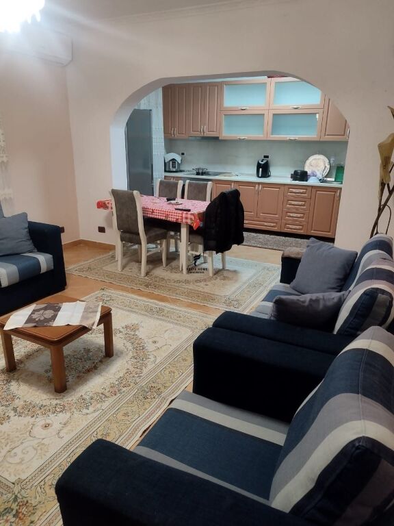 APARTAMENT ME QERA 3+1 KODRA E PRIFTIT 70.000 LEKE FH-70494