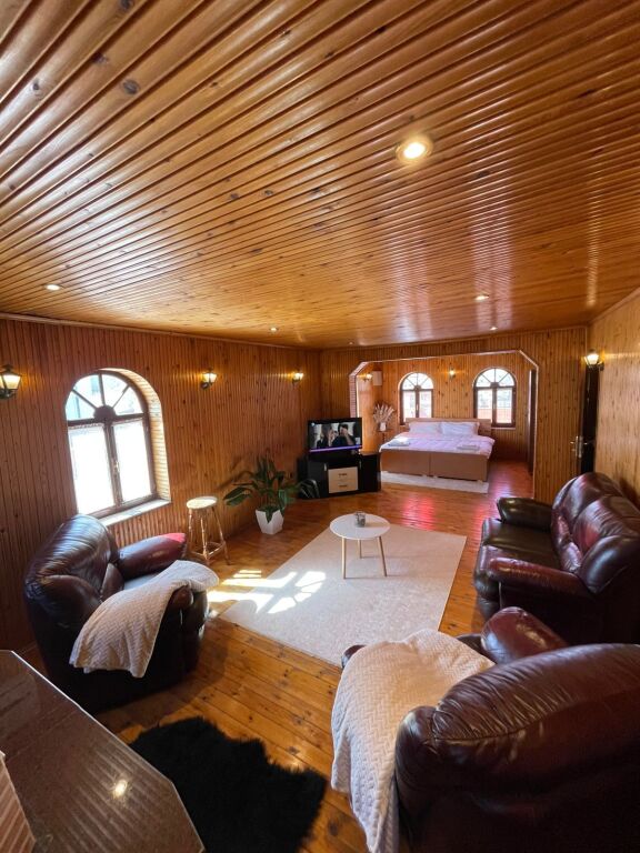 Affitto | Shtëpi private 2 + 1 tek Qsut | Rruga Selaudin Zorba | 500 €/mese