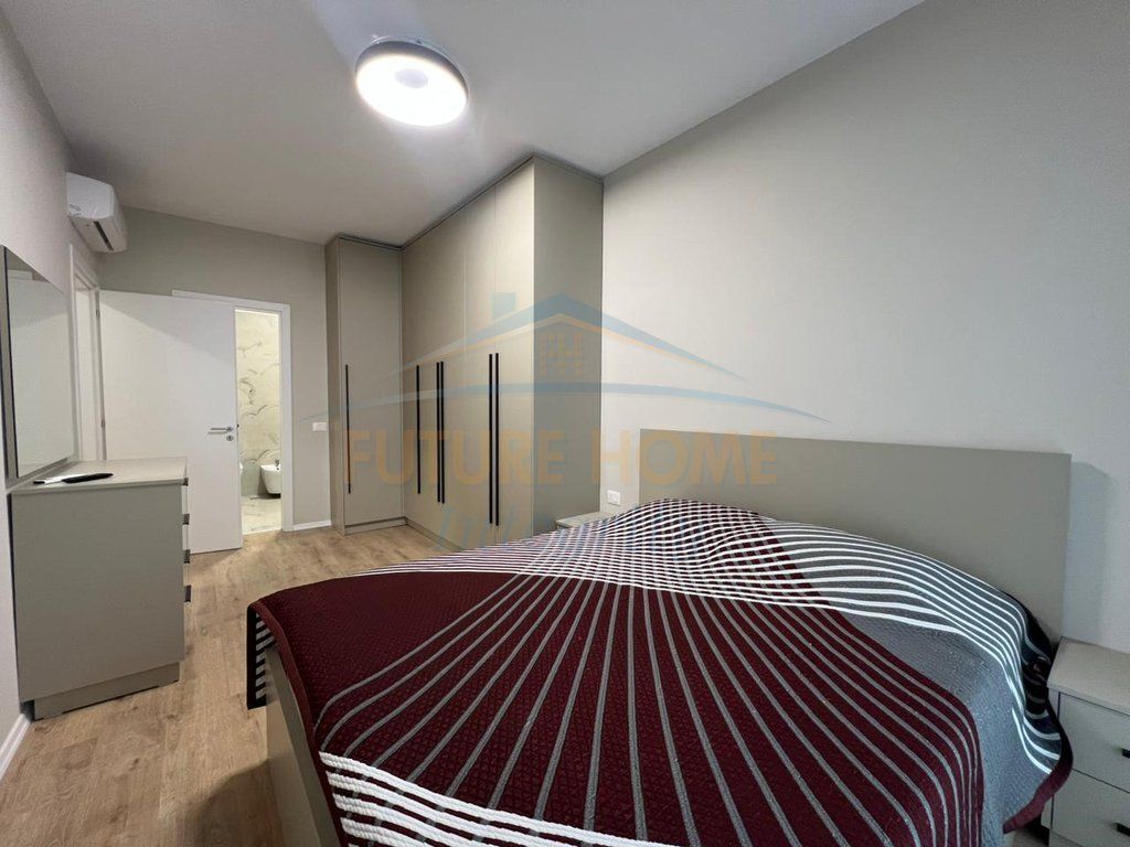 Rent, Apartment 2+1+2, Pazari i Ri, Tirana.