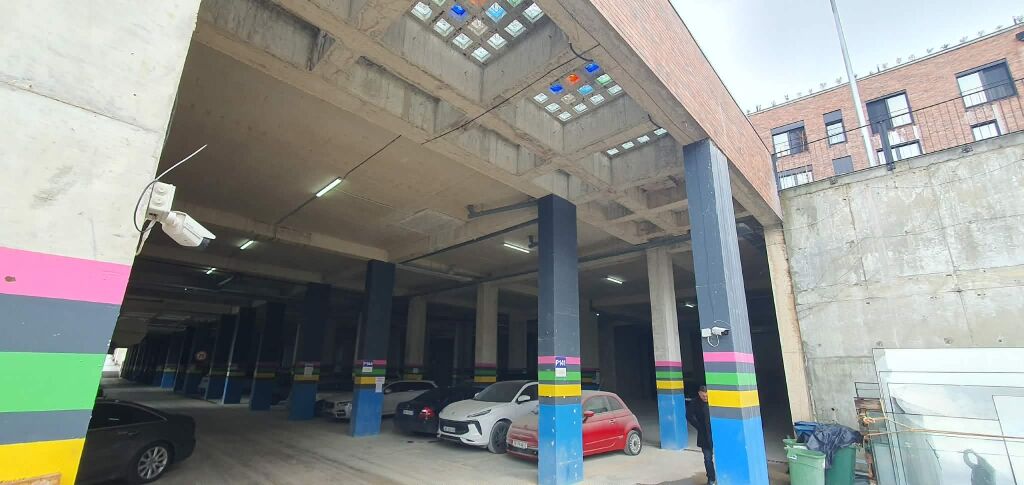 POST PARKIMI - PËR SHITJE - KODRA E DIELLIT 2, TIRANË