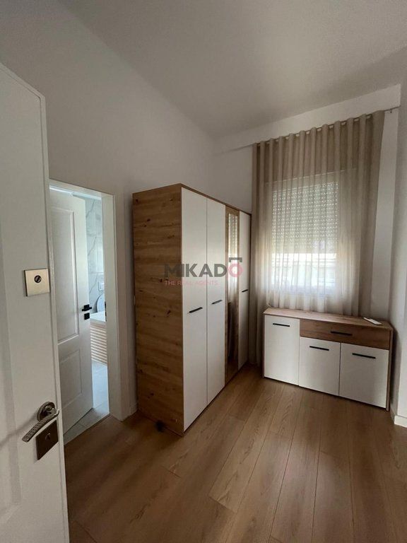 Jepet me Qira Vile 3 kateshe prane Tegut, Mjull Bathore!