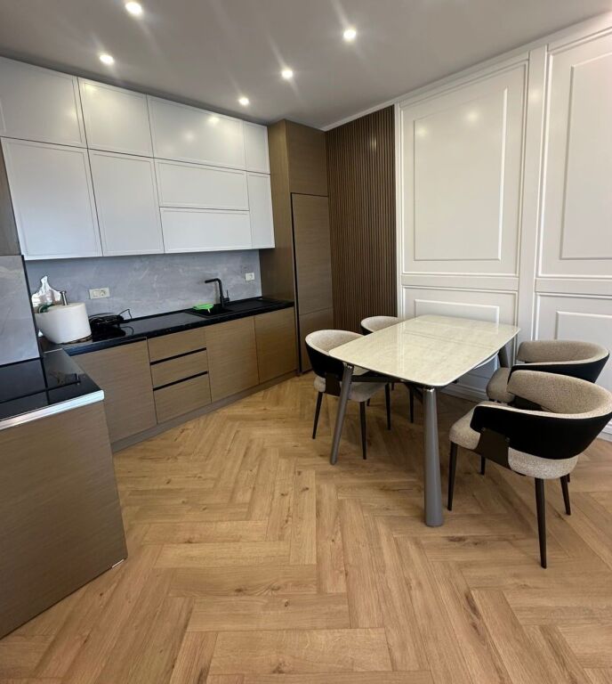 🏡 1+1 me qira – Golden Tower, Mine Peza, Tiranë