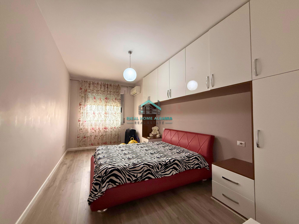 Apartament 2+1 Shitet – Rruga e Re, Vlore.