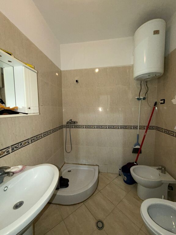 2+1, me hipoteke, fresk te teleferiku, 136 mije euro