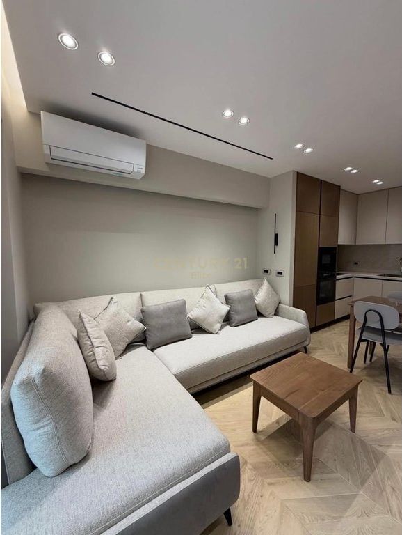 Appartamento 1+1 in affitto a Myslym Shyri, Tirana – 1000€