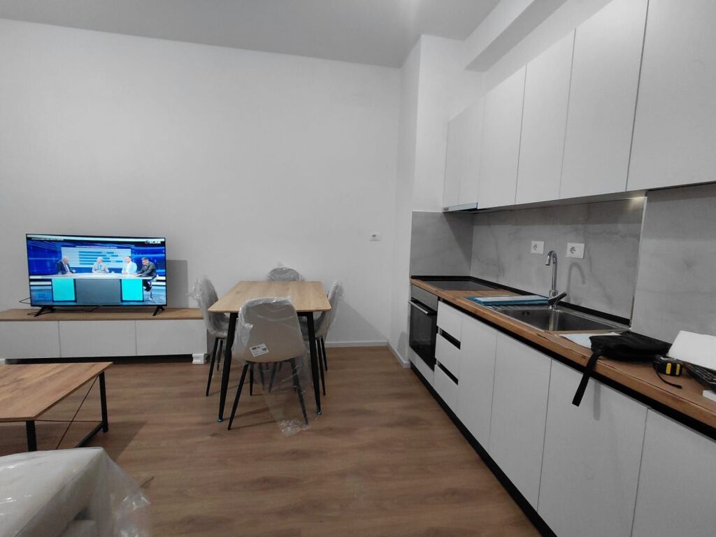 Rent | Apartament 1 + 1 tek rezidenca Kadiu | Ali Demi | 450 €/month