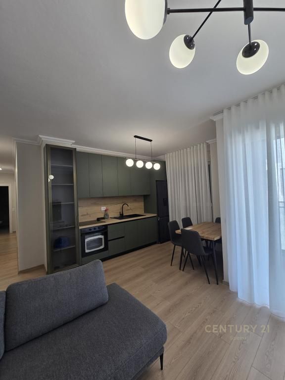 At the beginning of the New Boulevard we offer a 2+1+2 apartment for rent!