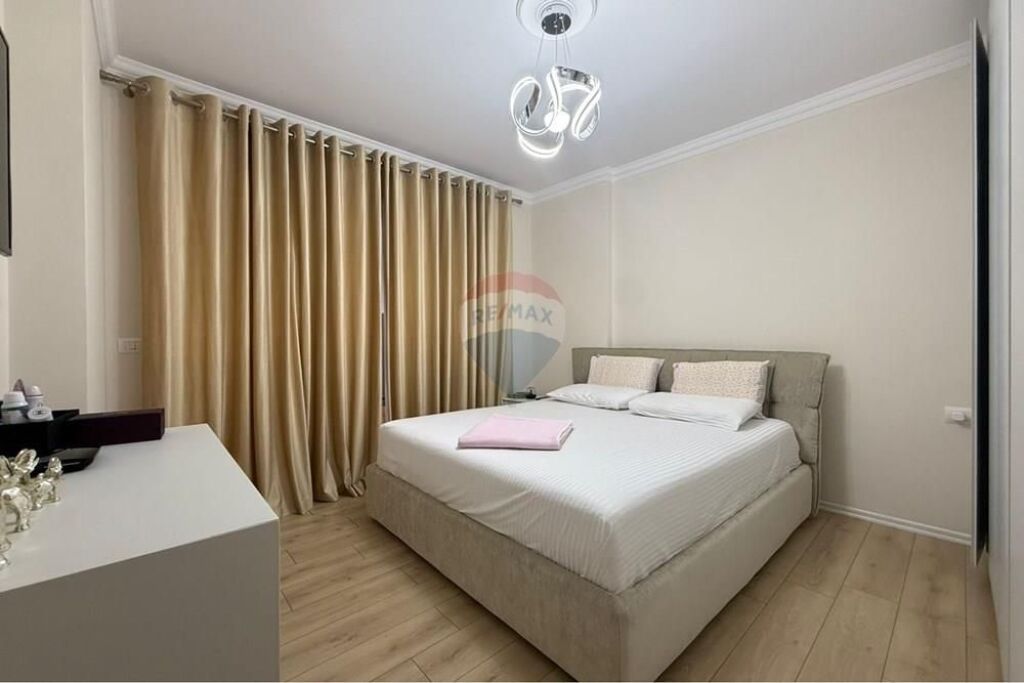 Apartament - Për Shitje