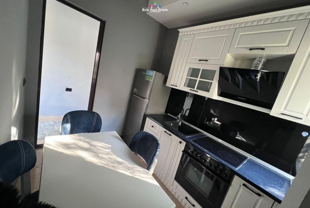 Vile Me Qera 3+1 tek Kthesa e Kamezes (ID BV22558) Tirane