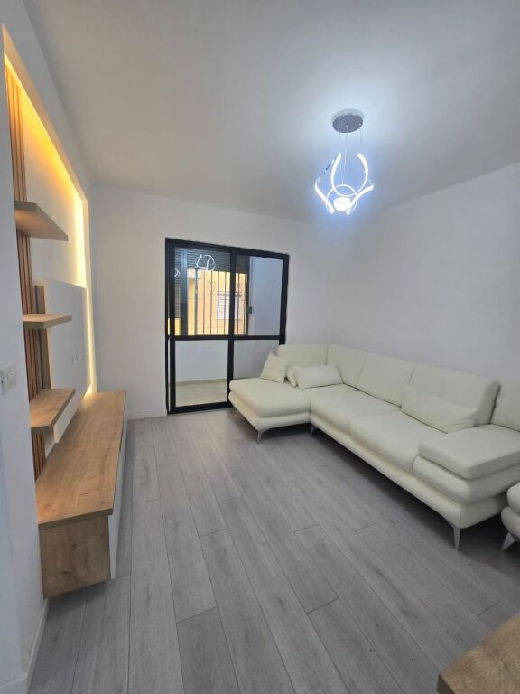 🏡 SHITET APARTAMENT 2+1 MALI ROBIT