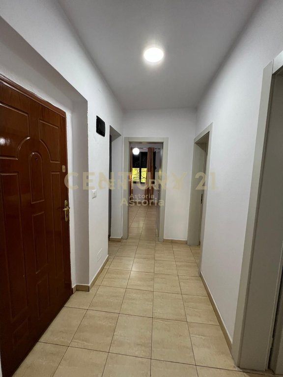 Appartamento 2+1 in affitto, via Mine Peza