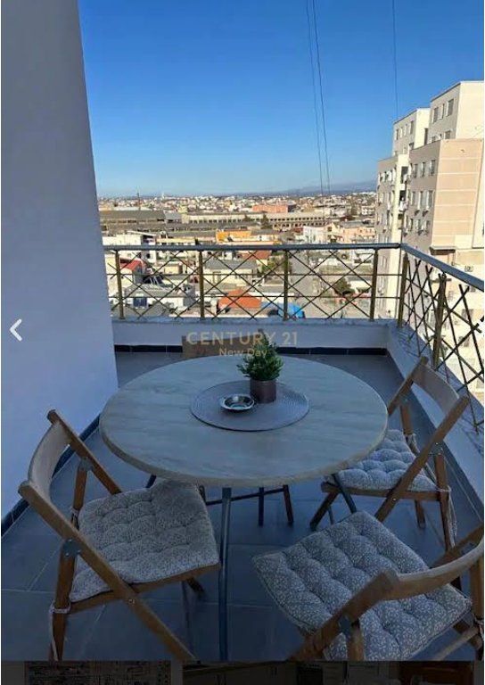 1+1 PER QIRA PLAZH TE RROTA E KUQE