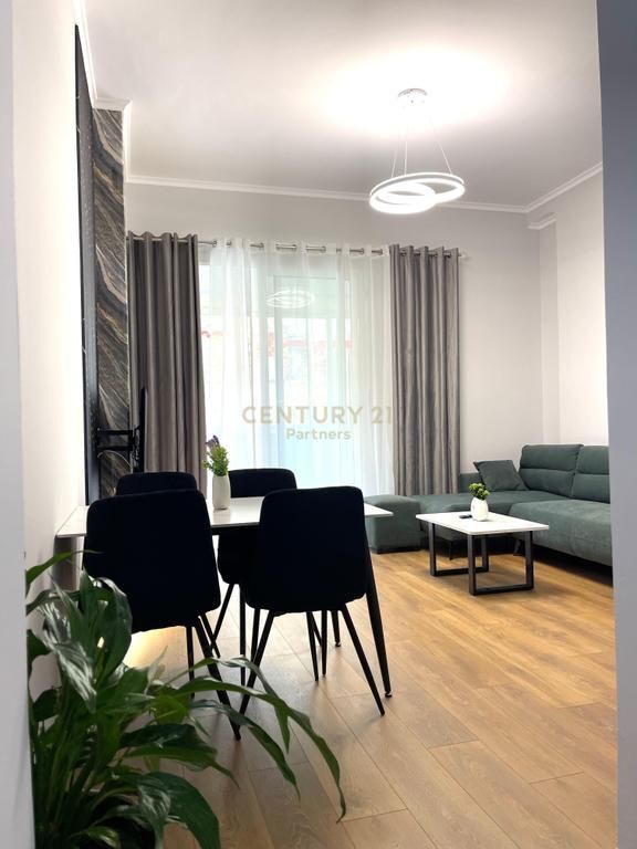 Shesim Apartament 1+1 | Pranë Restorant Freskut