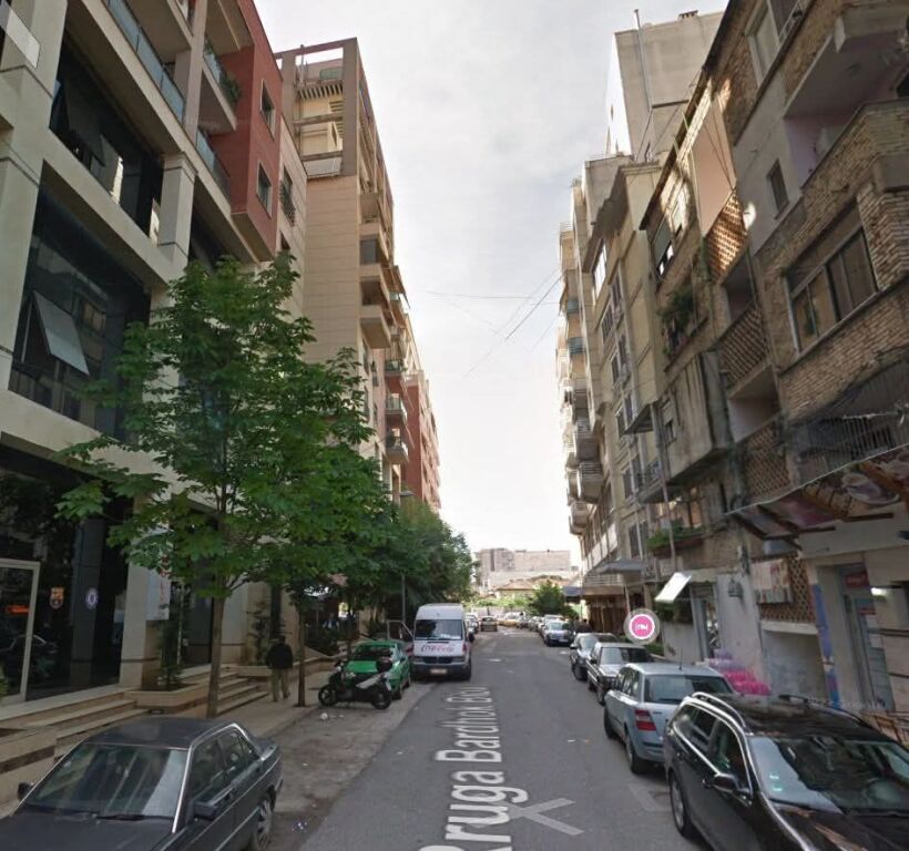 OKAZION: SHITET 2+1 NE QENDER, PAS 15-KATSHIT - TIRANE