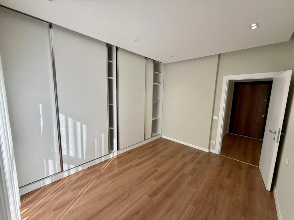 🏡 Jepet me qira Super Apartament 2+1 📍 Univers City, pranë QTU💶 Çmimi: 500 €🚗 Parkim i përfshirë