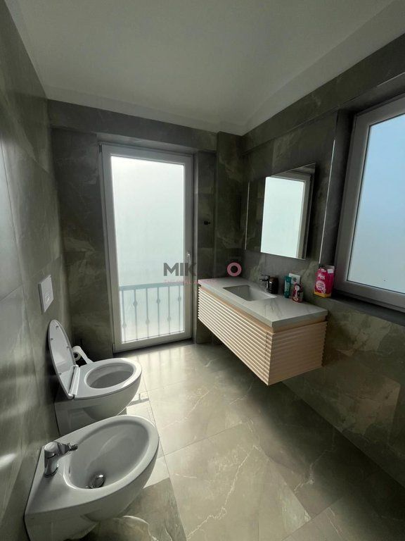 Jepet me Qira Vile 3 kateshe prane Tegut, Mjull Bathore!