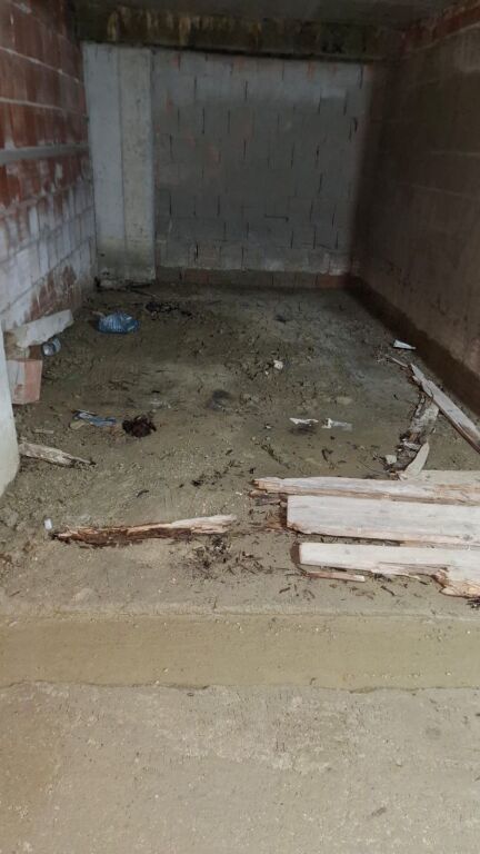 🚗 Garazh për Shitje | Ndërtim i Ri