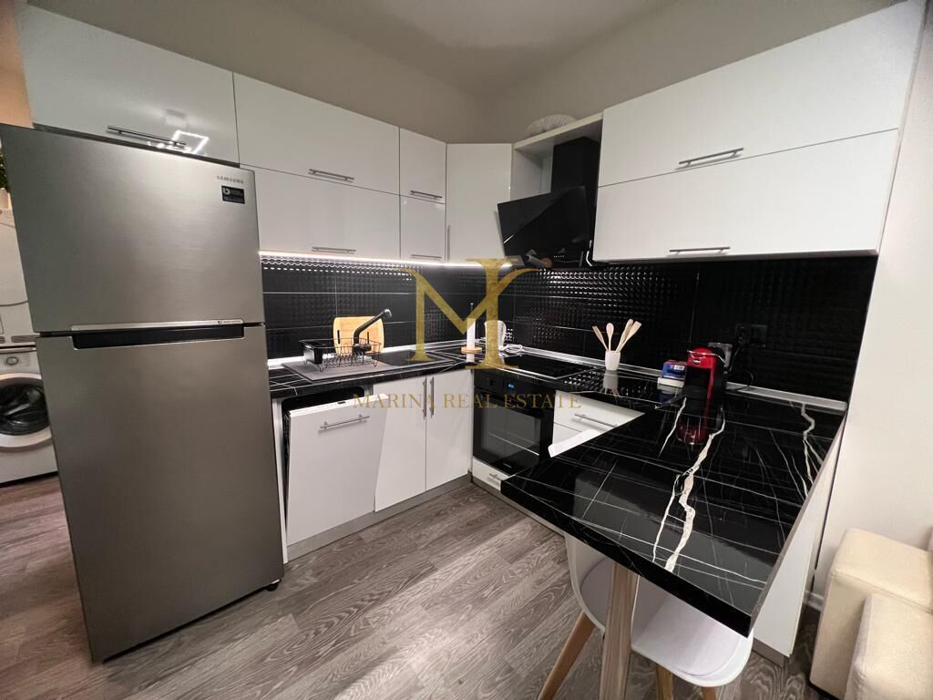 SHITET APARTAMENT 1+1 PLAZH HEKURUDHA