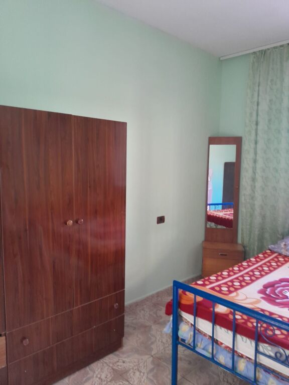 1+1,27.000 lek,Mbrapa Skrapit, Fundi Rruges Burgut