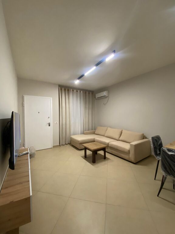 For rent 1+1 Peti St., Dry Lake