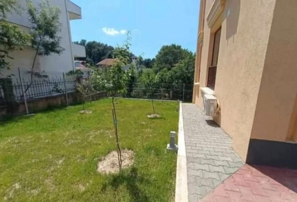 🏡 Jepet vilë me qira – Rruga e Elbasanit, Tiranë