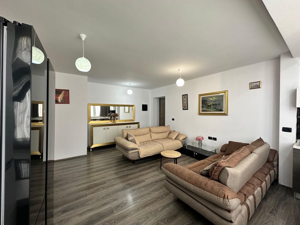 Apartment 2+1 for sale in Fusha e Aviacionit