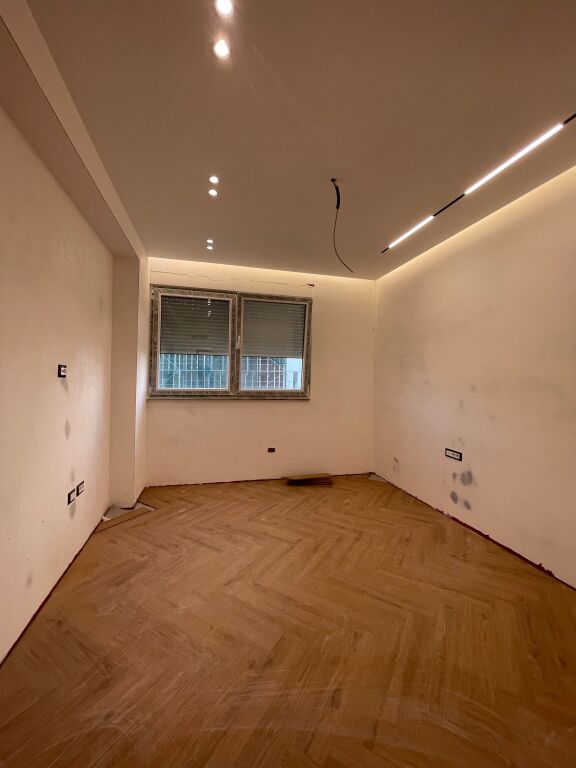 🏠SHITET – Apartament 2+1+2  📍ISH-EKSPOZITA,E-88