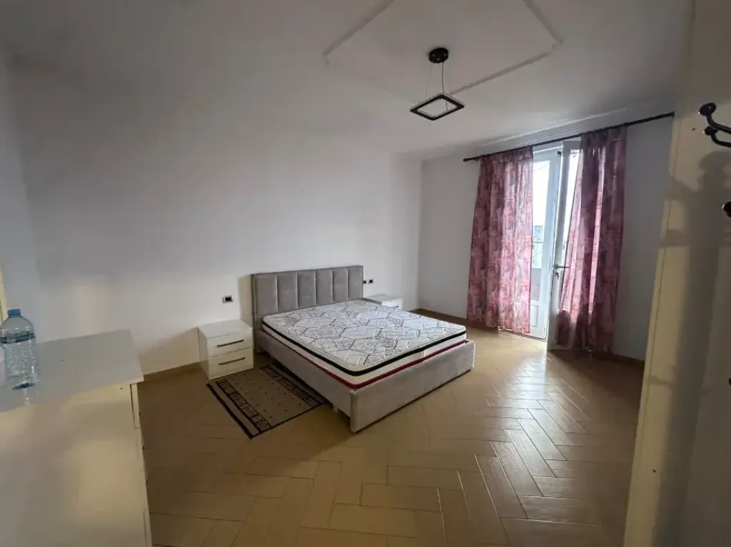 Rent | Apartament 3 + 1 | Shkolla e Bashkuar 500 €/month