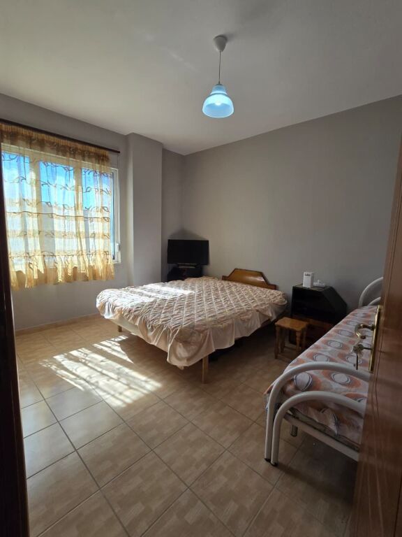 🏡 SHITET APARTAMENT 2+1 📍 Lokacioni: Mali i Robit