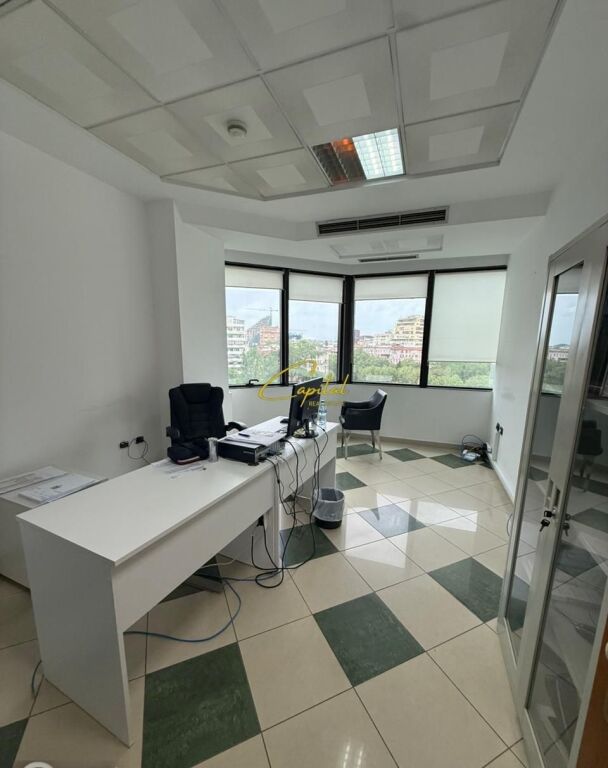 ZYRE ME QIRA 120 M2 KULLAT BINJAKE 300.000 LEKE