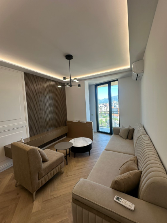 APARTAMENT 1+1 ME QIRA – GOLDEN TOWER, MINE PEZA