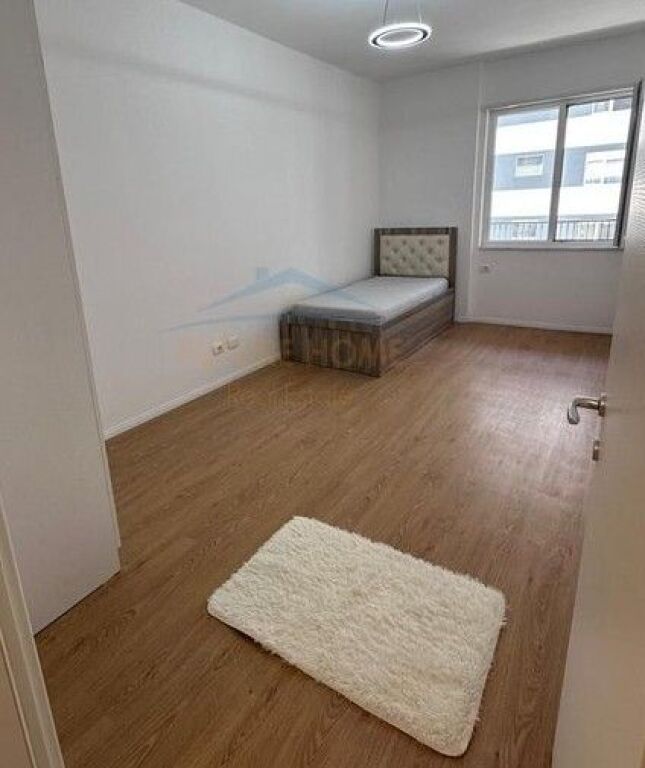 Affitto, Appartamento 2+1, Univers City, Tirana