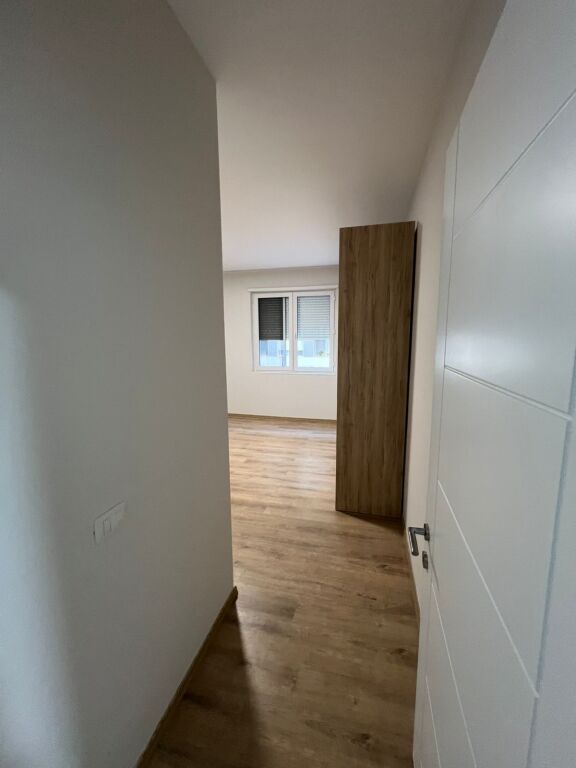 🏡 Apartament 2+1 me parkim tek Univers City