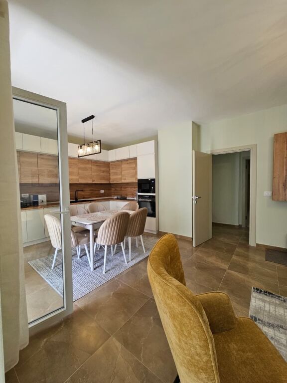 🏡 AFFITTASI APPARTAMENTO 2+1+2 – ZOGU I ZI