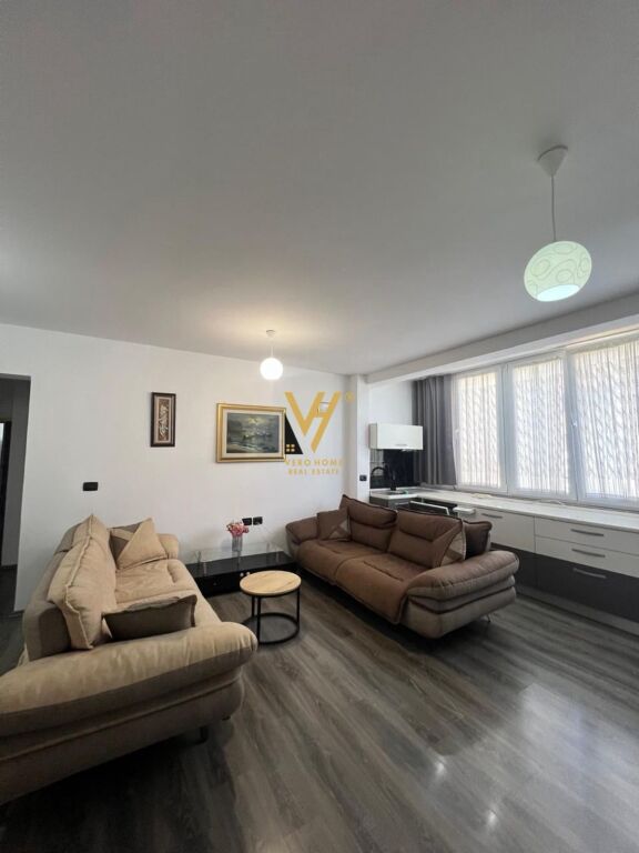 SHITET APARTAMENT 2+1+BLK TEK ISH FUSHA E AVIACIONIT 195.000 EURO