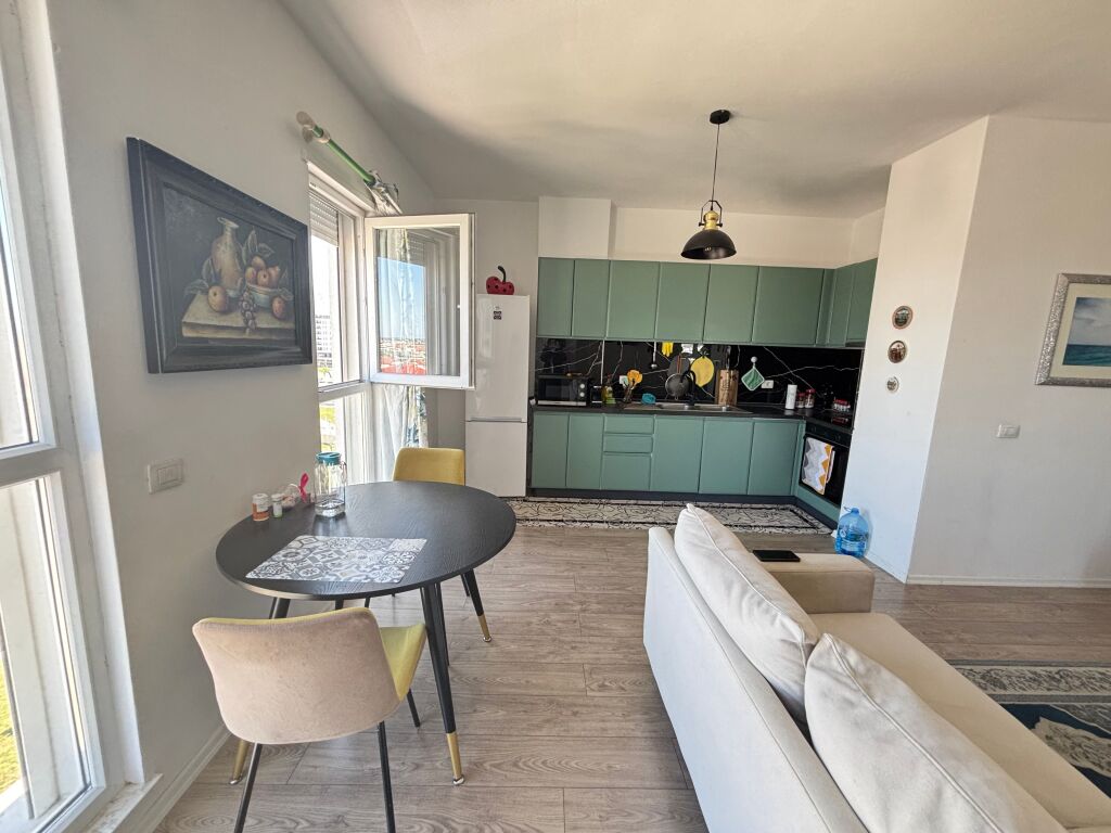 Appartamento moderno 2+1 in affitto a Univers City