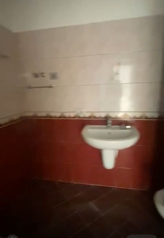 Shesim apart 2+1+2 te Liqeni i Thate prane Radissonit