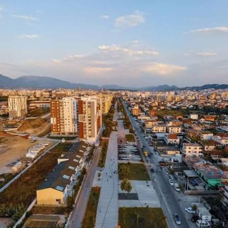 Apartment 1+1 for sale Fusha e Aviacionit