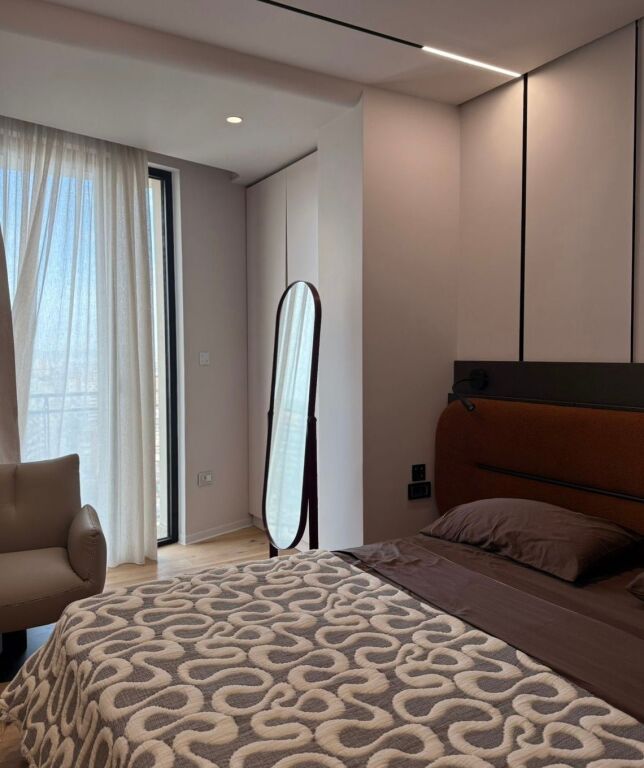 Apartament 1+1 me Qira – Golden Tower, Rruga e Mine Pezës