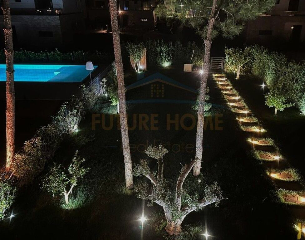 Shitet, Vilë Dyshe, "San Pietro Residence", Gjiri i Lalëzit