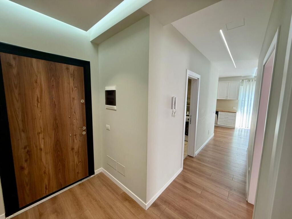 🏡 Jepet me qira Super Apartament 2+1 📍 Univers City, pranë QTU💶 Çmimi: 500 €🚗 Parkim i përfshirë