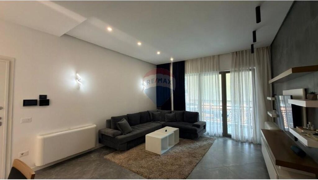 Apartament 2+1 per qira tek Kompleksi Delijorgji!