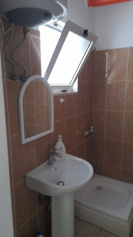 Qera | Apartament 1 + 1 | Kodra e Diellit | 350 €/muaj
