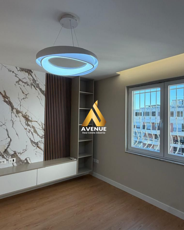 SHITET APARTAMENT 2+1 – Prane Kompleksi Usluga