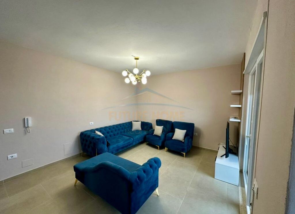 Qera,Apartament 1+1 Rruga Jordan Misja.