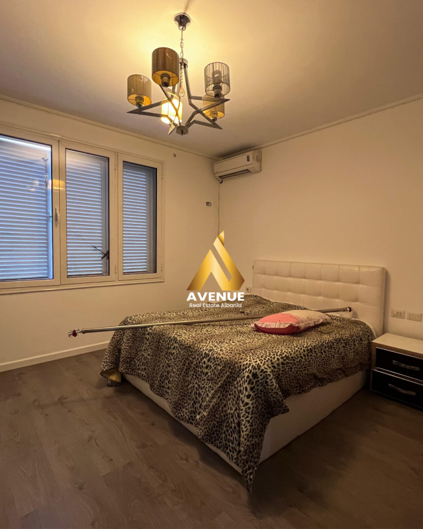 VILE ME QIRA - PRANE FRESKUT