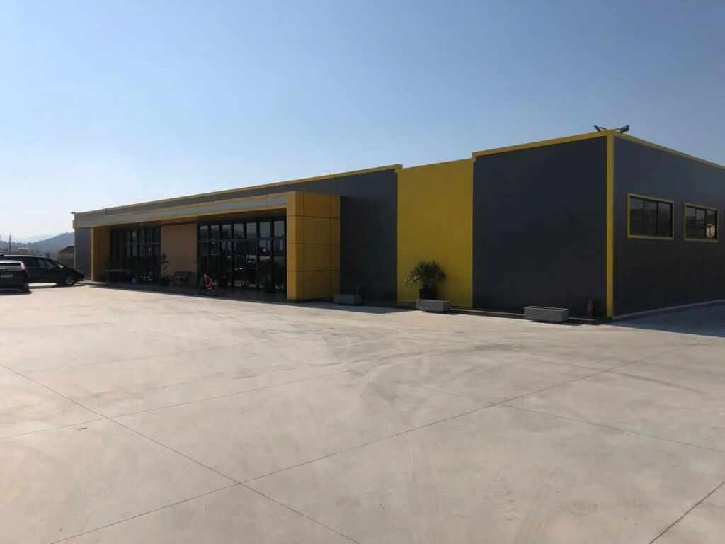 Capannone in affitto a Prush, periferia di Tirana!